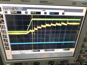 充電和放電狀態(tài)-Petzl等人-研究了低溫下充放電狀態(tài)對電池循環(huán)壽命的影響，發(fā)現(xiàn)放電深度大會導致-